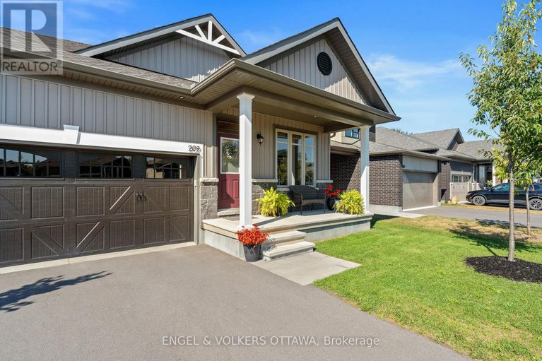 28785703/209-blackhorse-drive/north-grenville-twp-kemptville-south/north-grenville/ontario/K0G1J0_2