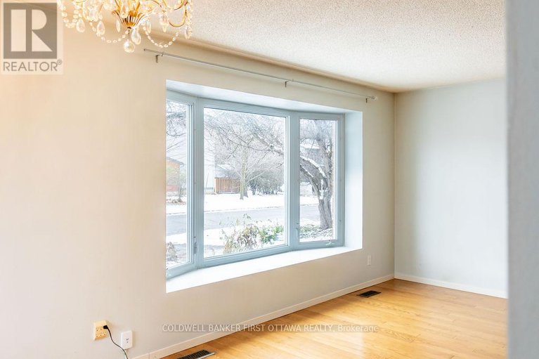 29148013/57-benlea-drive/tanglewood/ottawa/ontario/K2G4A3_9