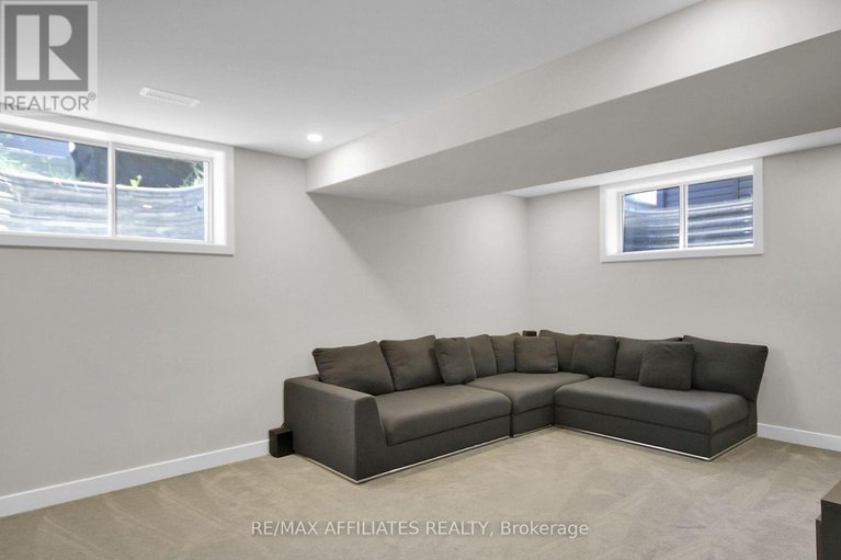 28564568/357-shoveler-grove/riverside-southgloucester-glen/ottawa/ontario/K4M1B2_37