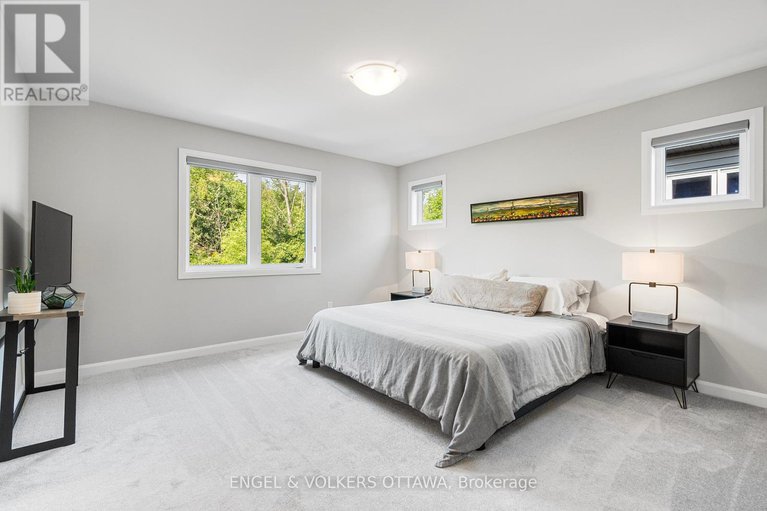 29052696/220-geyser-place/hearts-desire/ottawa/ontario/K2J6P1_24