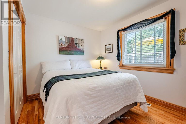 29038692/14215-county-rd-2-highway/south-stormont-osnabruck-twp/south-stormont/ontario/K0C1M0_29