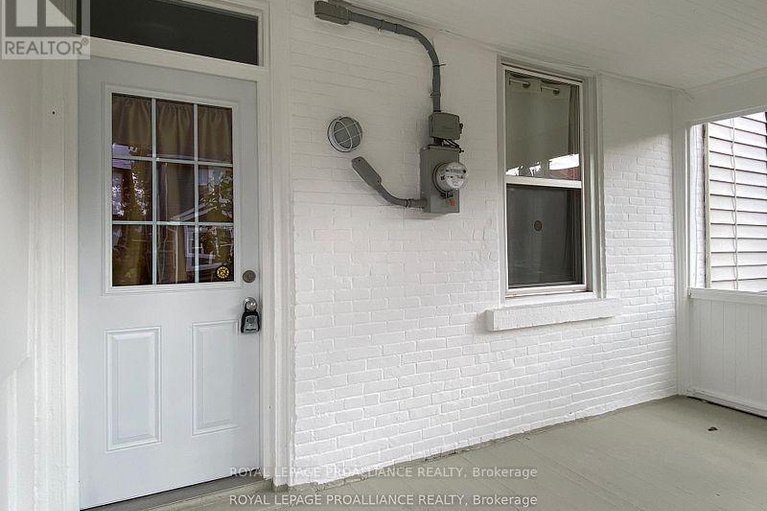 29414231/71-buell-street/brockville/brockville/ontario/K6V4Y4_4