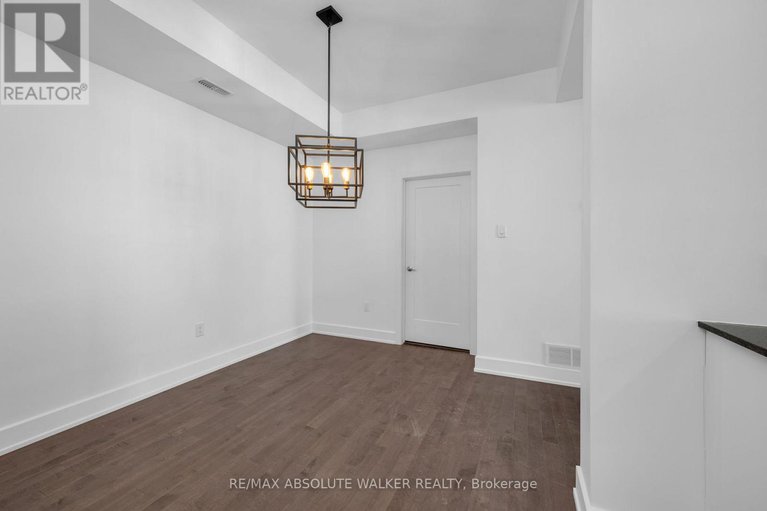 29279601/101-305-elizabeth-cosgrove-private/mer-bleuebradley-estatesanderson-park/ottawa/ontario/K1W0K6_19