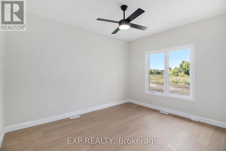 29596739/773-lacroix-road/clarencerockland-twp/clarence-rockland/ontario/K0A2A0_17