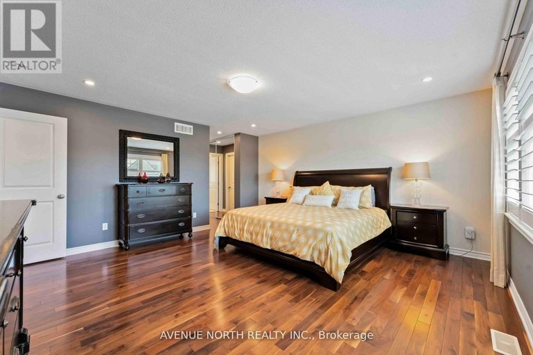 29629892/714-bunchberry-way/blossom-parkkemp-parkfindlay-creek/ottawa/ontario/K1T0J8_18