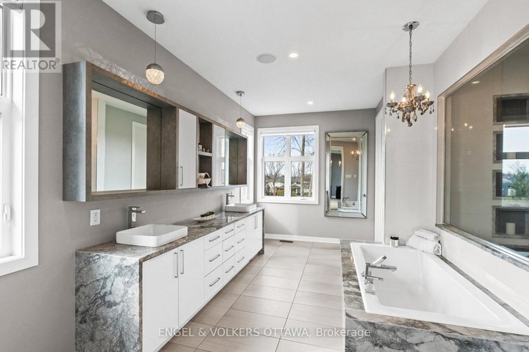 29307178/532-leimerk-court/manotick-village-manotick-estates/ottawa/ontario/K4M0E8_26