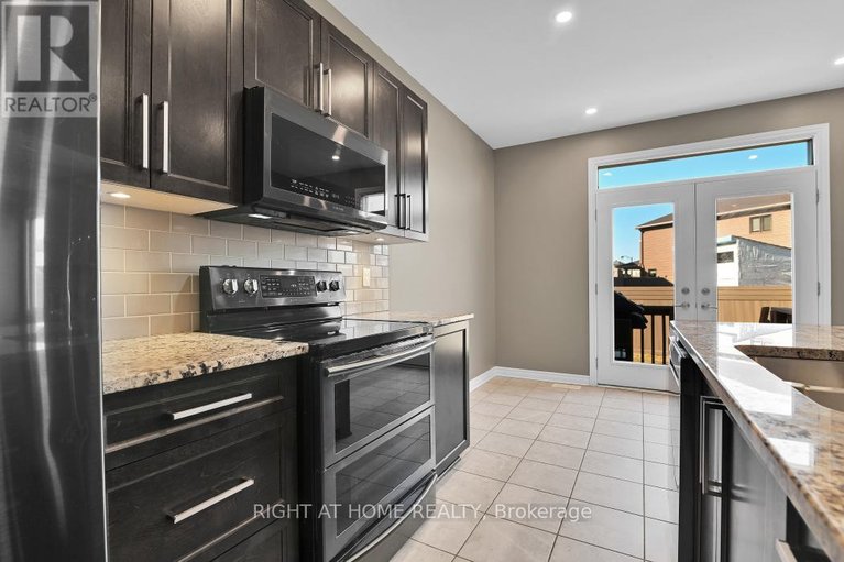 29583768/213-esturgeon-street/avalon-west/ottawa/ontario/K4A1G3_8