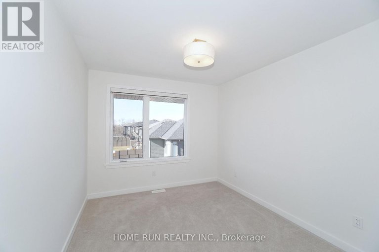28264757/1409-hemlock-road/cfb-rockcliffe-and-area/ottawa/ontario/K1K5A2_32
