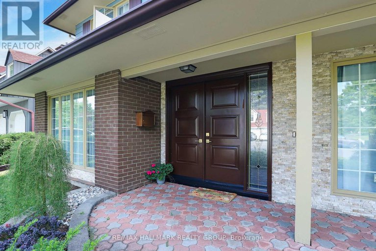 28866837/1712-playfair-drive/playfair-park/ottawa/ontario/K1H5S6_5