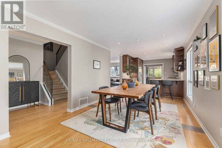 28754000/68-hewitt-court/katimavik/ottawa/ontario/K2L3R3_10