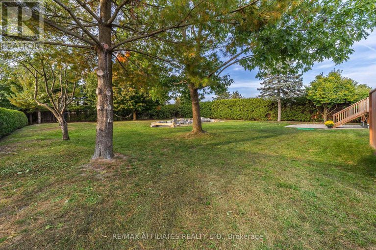 28104929/7055-shadow-ridge-drive/greely/ottawa/ontario/K4P1B8_37