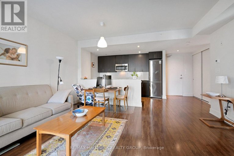 28811334/706-100-champagne-avenue-s/west-centre-town/ottawa/ontario/K1S4P4_7