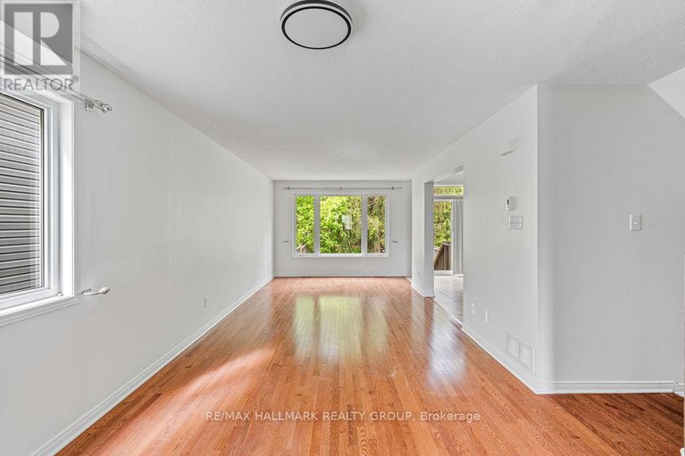 28555725/217-vision-street/riverside-southgloucester-glen/ottawa/ontario/K4M0B5_6