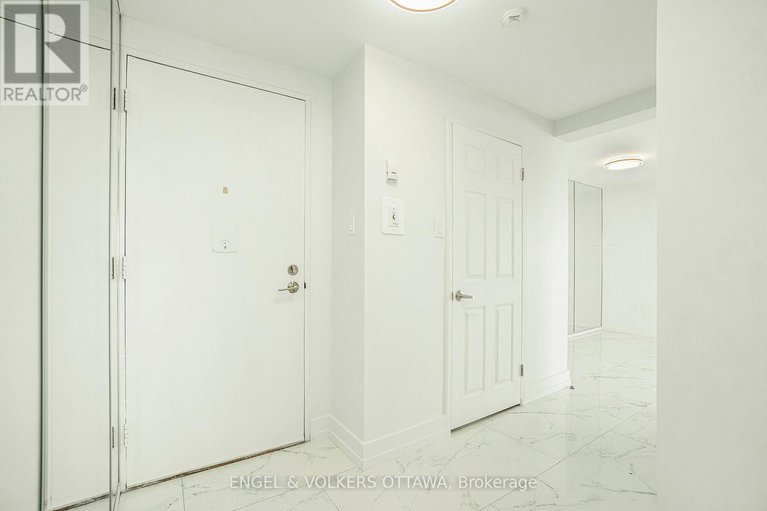28051454/1309-915-elmsmere-road/beacon-hill-south/ottawa/ontario/K1J8H8_8