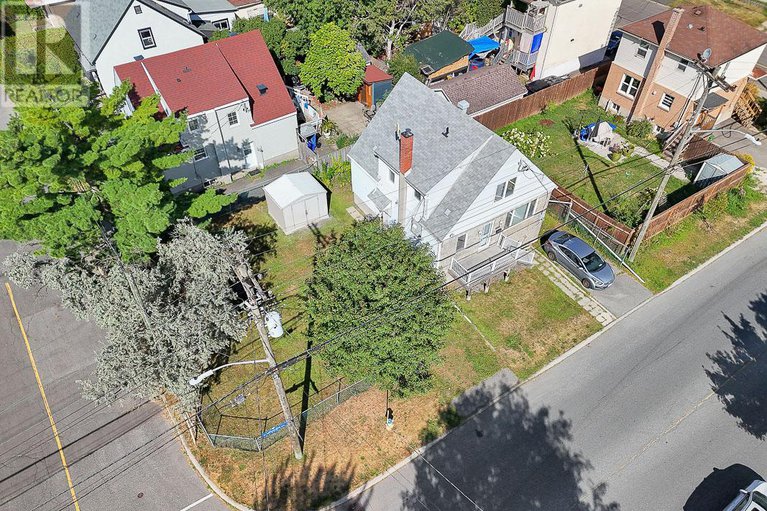 28782418/348-lafontaine-avenue/vanier/ottawa/ontario/K1L6X5_22