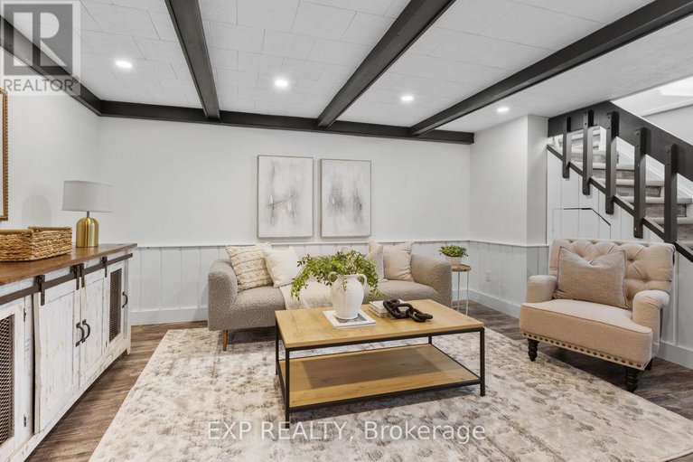 29269814/576-donald-street/overbrookcastle-heights/ottawa/ontario/K1K1L6_25