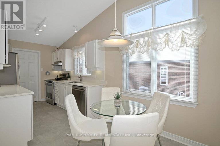 29371710/47-peregrine-crescent/bridlewood/ottawa/ontario/K2M2T2_12