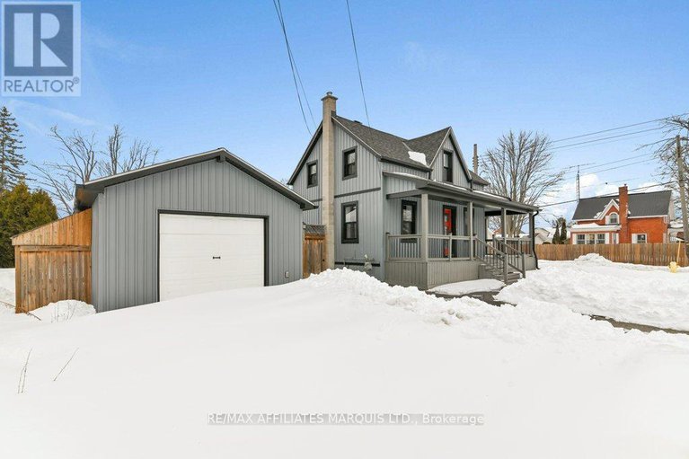 29404761/70-augusta-street/morrisburg/south-dundas/ontario/K0C1X0_3