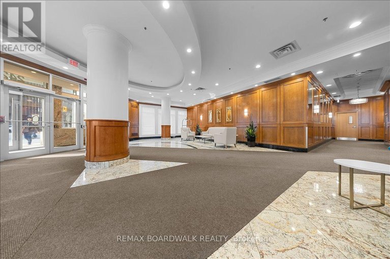 29646330/2107-242-rideau-street/sandy-hill/ottawa/ontario/K1N0B7_19