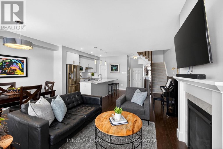 29409347/923-antonio-farley-street/camelot/ottawa/ontario/K4A5K1_20