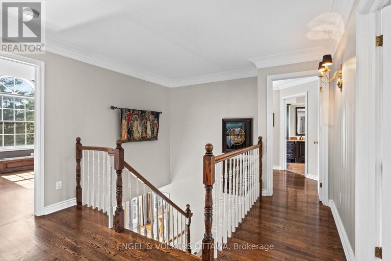 28790851/5557-pettapiece-crescent/manotick-village-manotick-estates/ottawa/ontario/K4M1C5_29