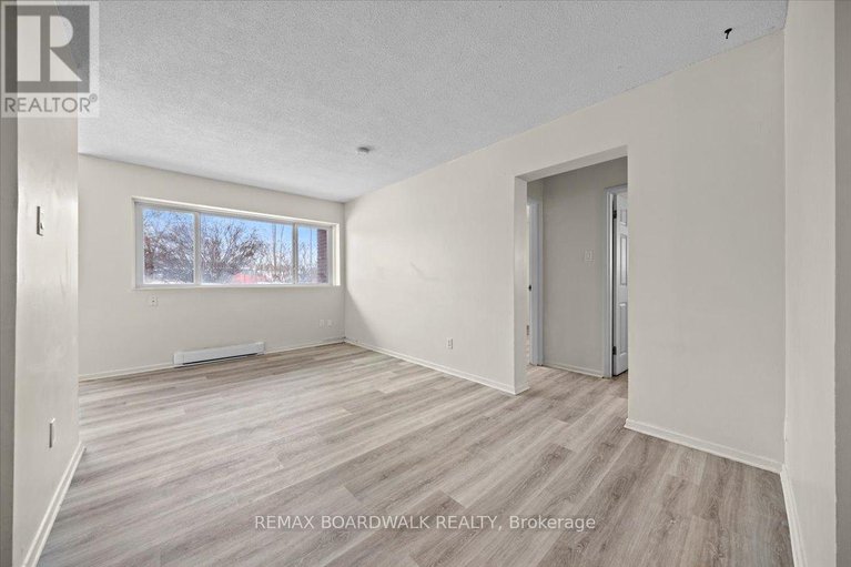 29233591/108a-2044-arrowsmith-drive/beacon-hill-south/ottawa/ontario/K1J7V8_9