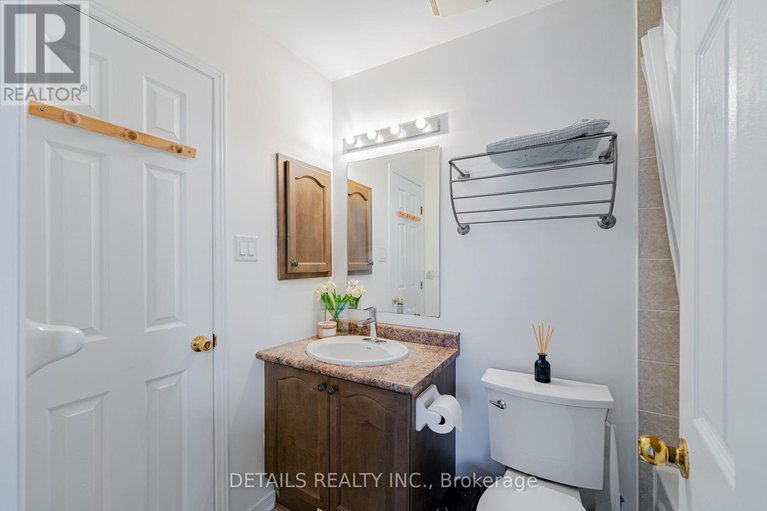 29184001/20-376-wiffen-private/westcliffe-estates/ottawa/ontario/K2H1G4_39