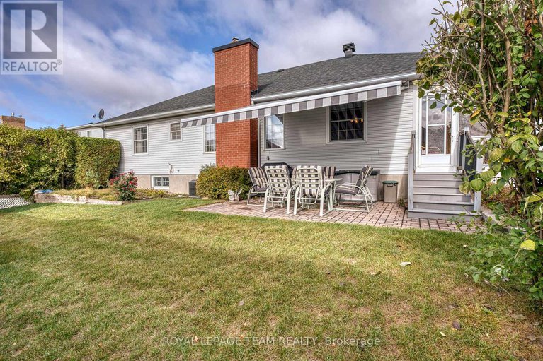 28945914/16-tatra-street/almonte/mississippi-mills/ontario/K0A1A0_25