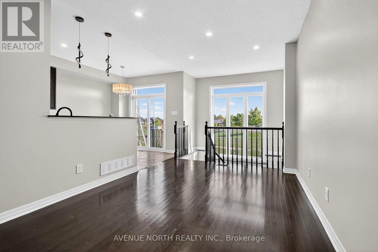 29081355/629-sunburst-street/leitrim/ottawa/ontario/K1T0L1_42