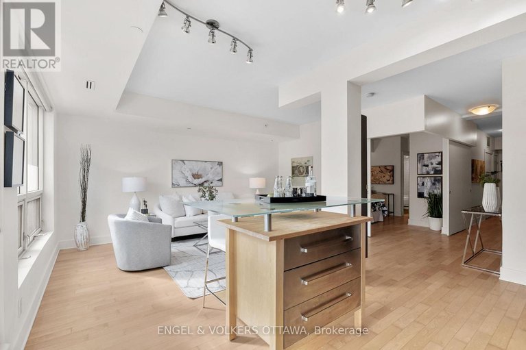 28758017/106-390-booth-street/west-centre-town/ottawa/ontario/K1R7K6_23