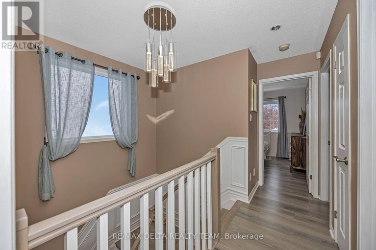 29375289/39-sunvale-way/barrhaven-east/ottawa/ontario/K2G6Y1_17