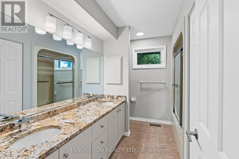 28913497/206-cypress-court/bayshore/ottawa/ontario/K2H8Z8_30
