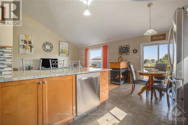 27483149/22-frieday-street/campbellbrook-village/arnprior/ontario/K7S0A6_9