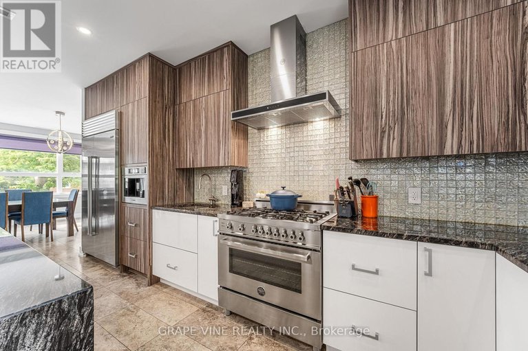 28576605/315-crestview-road/alta-vistafaircrest-heights/ottawa/ontario/K1H5G4_16