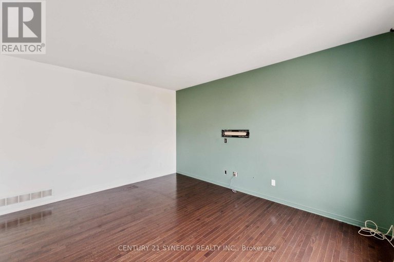 28249303/59-baywood-drive/stittsville-south/ottawa/ontario/K2S2H5_15