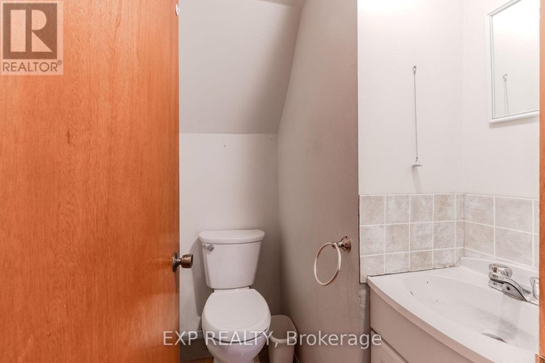 28978593/12-ash-street/south-stormont-osnabruck-twp/south-stormont/ontario/K0C1Y0_11