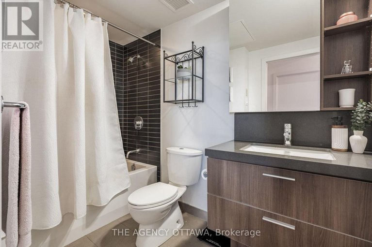28280831/620-360-mcleod-street/ottawa-centre/ottawa/ontario/K2P1A9_20
