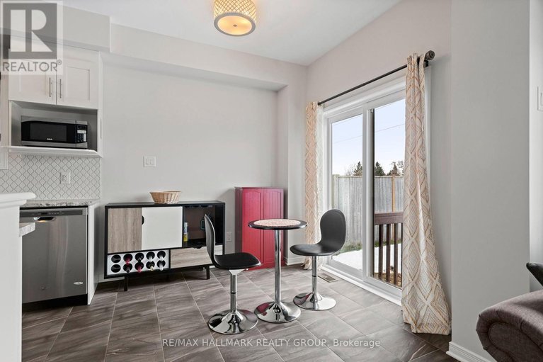 29455064/618-via-campanale-avenue/longfields/ottawa/ontario/K2J4A2_27