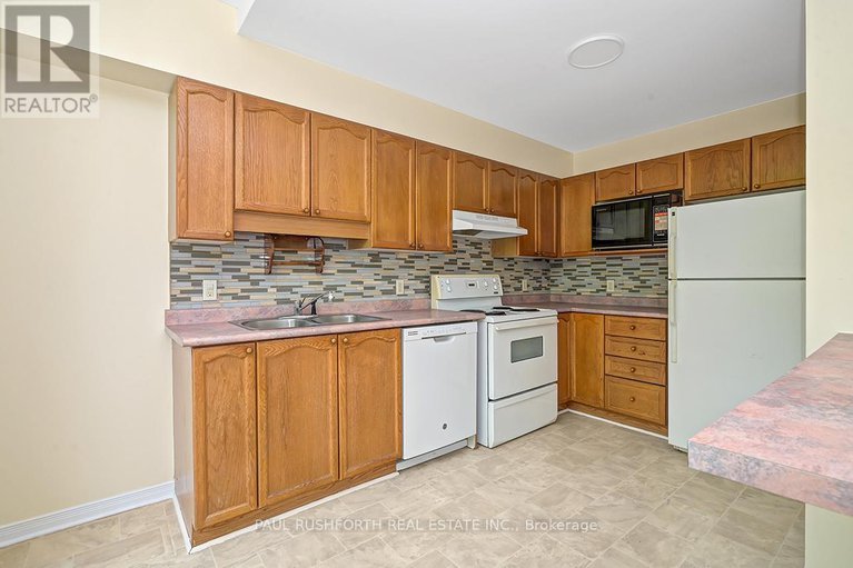 28335500/1161-falconcrest-court/chatelaine-village/ottawa/ontario/K4A3Z4_11