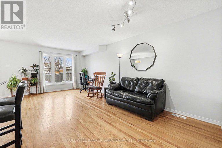 29251025/157-lokoya-street/emerald-meadowstrailwest/ottawa/ontario/K2S0J5_3