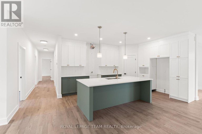28410358/79-hogan-drive/mcnabbraeside-twps/mcnabbraeside/ontario/K7S0H8_13