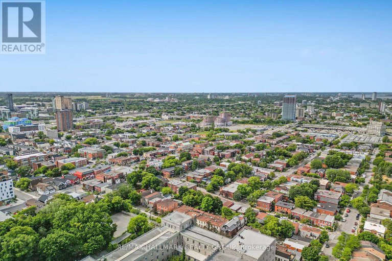 28774423/230-booth-street/west-centre-town/ottawa/ontario/K1R7J6_50