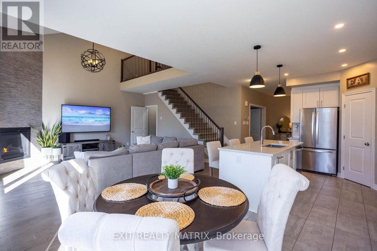 29047682/573-strasbourg-street/embrun/russell/ontario/K0A1W0_16