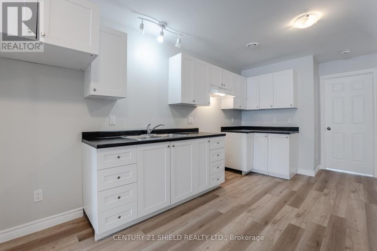 29635054/7-william-street/finch/north-stormont/ontario/K0C1K0_7