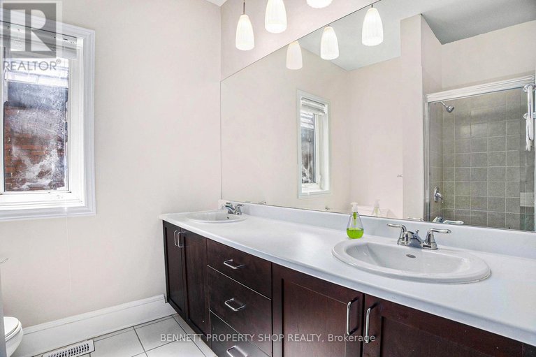 28244895/121-york-street/lower-townbyward-market/ottawa/ontario/K1N5T4_15