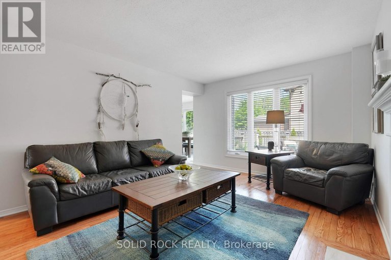 29472800/41-framingham-crescent/cedargrovefraserdale/ottawa/ontario/K2J3J4_24