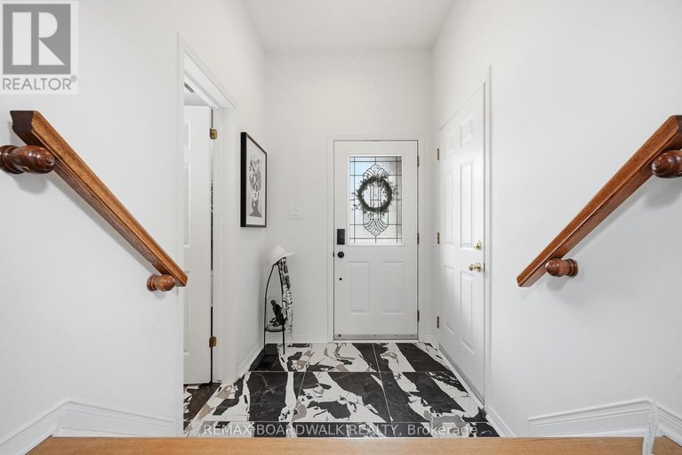 29595630/1600-henri-lauzon-street/chapel-hill/ottawa/ontario/K1C7R6_3