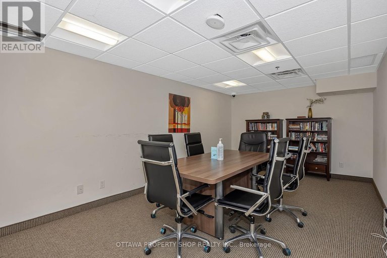 28507200/1209-242-rideau-street/sandy-hill/ottawa/ontario/K1N0B7_13