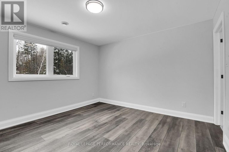 29474233/1797-march-road/carp/ottawa/ontario/K0A1L0_33