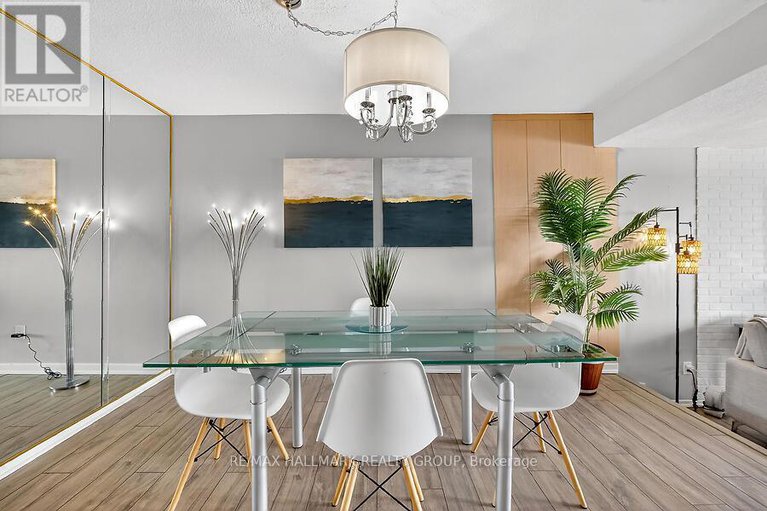 29377078/2505-1171-ambleside-drive/woodroffe/ottawa/ontario/K2B8E1_9